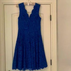 Vera Wang Sapphire Blue Lace Party Dress